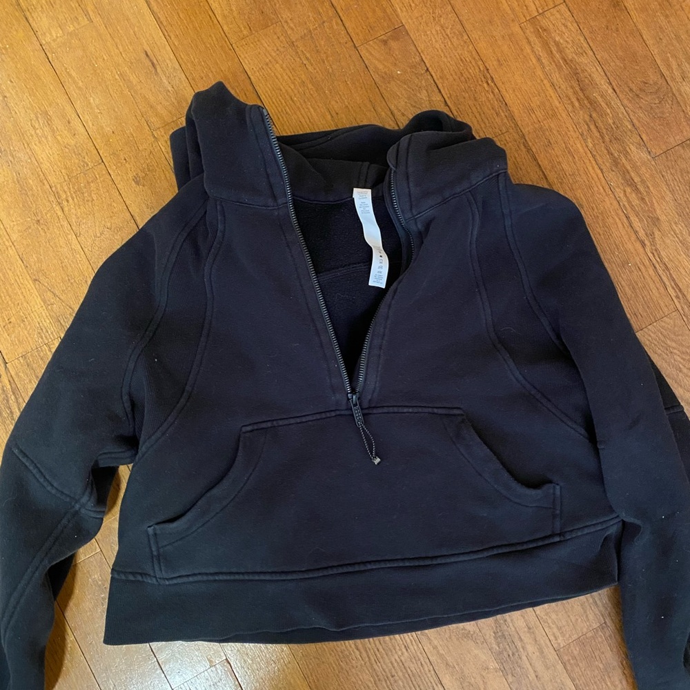Black Lululemon Scuba Half-Zip